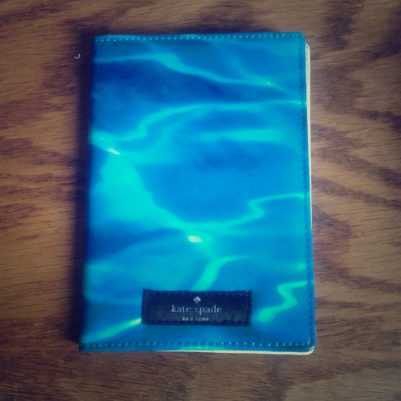 Kate Spade passport case