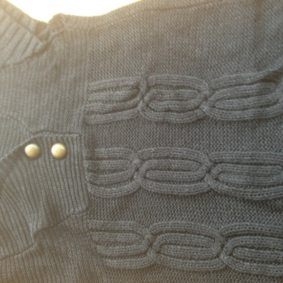 SOLD IN BUNDLE - Picture 2 of 3