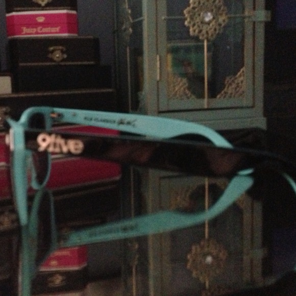 Diamond supply co x 9Five KLS classic sunglasses?