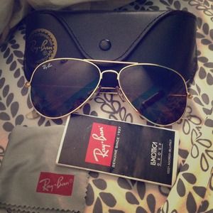 Reduced✅Gold Ray Ban Aviators❤