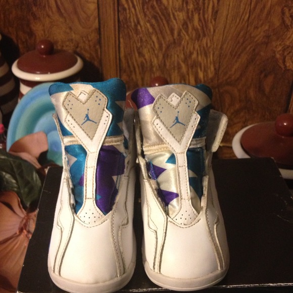 Air Jordan 7.5