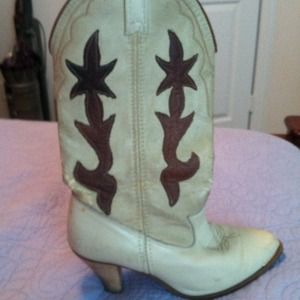 Dingo cowgirl boots