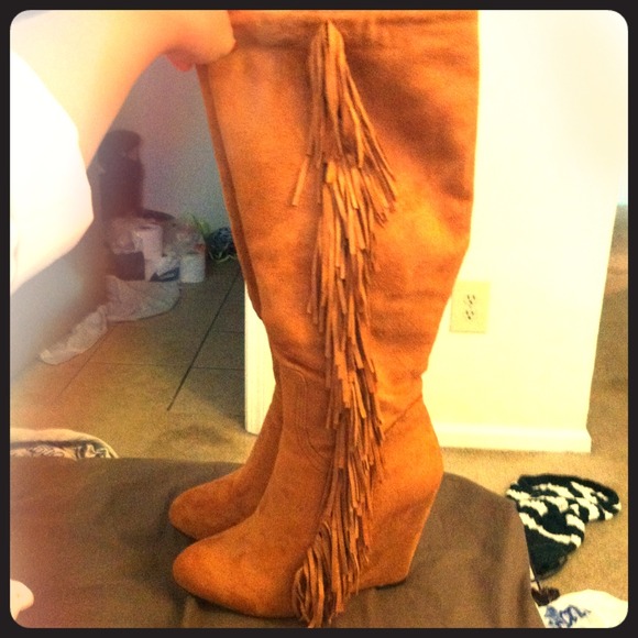 Light brown fringe wedge boots!!! NWOT