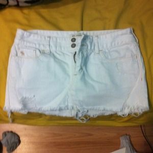 White denim skirt