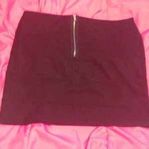 Black mini skirt!!