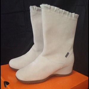 Sporto Boots Brand New!!!