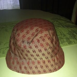 Dooney & Bourke boating hat