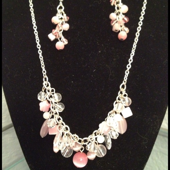 Delicate Pink necklace and earrings set