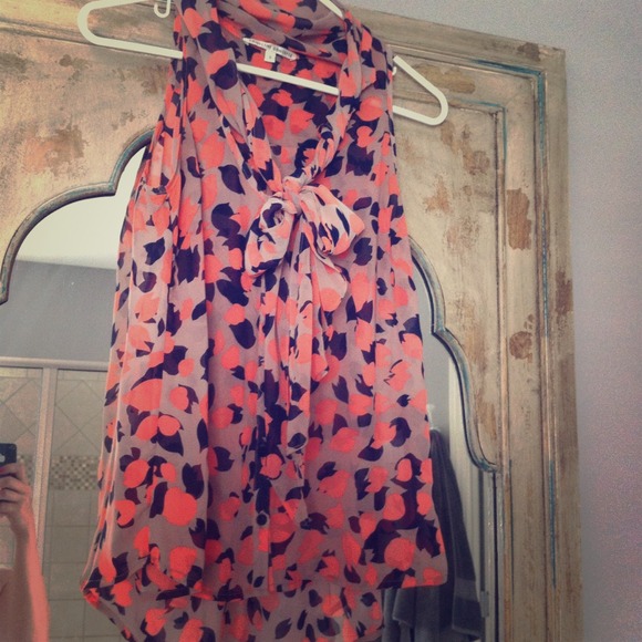 Sold***Sheer tie front hi lo tank
