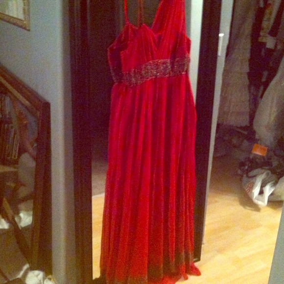 Adriana Papell gorgeous red beaded evening gown