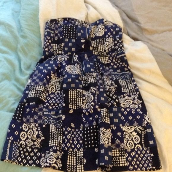 Fossil dress