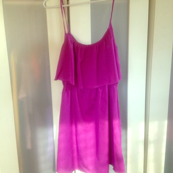 Flirty Fuschia beach dress... - Picture 1 of 1