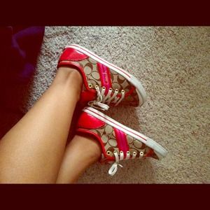 COACH SHOES FOR SALE SIZE 7 1/2