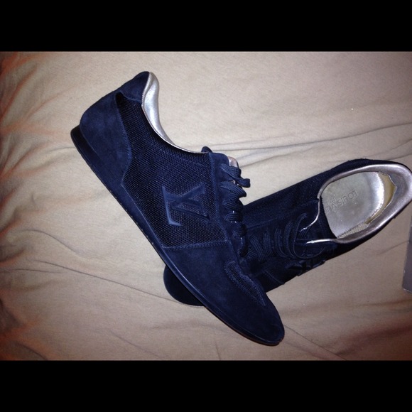 Louis Vuitton Sneakers 38