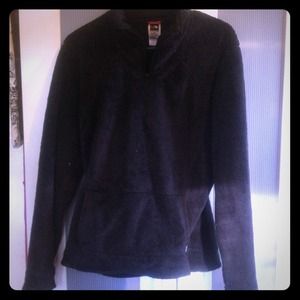 Extremely soft north face osito 3/4th zip