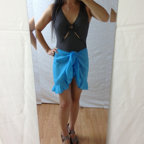LONGITUDE blue sarong - Picture 1 of 4