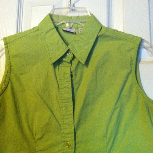 Lime Green Sleeveless Top - Picture 2 of 3