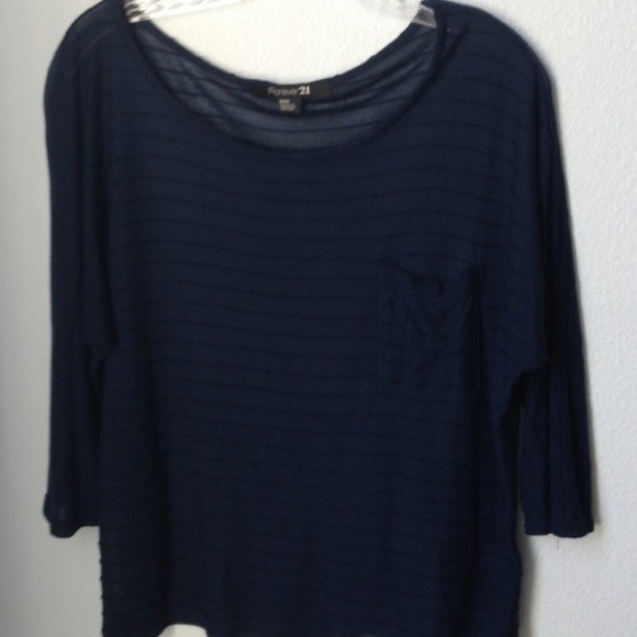*SOLD* Navy Blue Striped Top - Picture 2 of 3