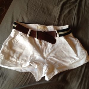 White shorts with belt