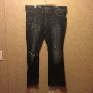 Distressed Decree Jeans