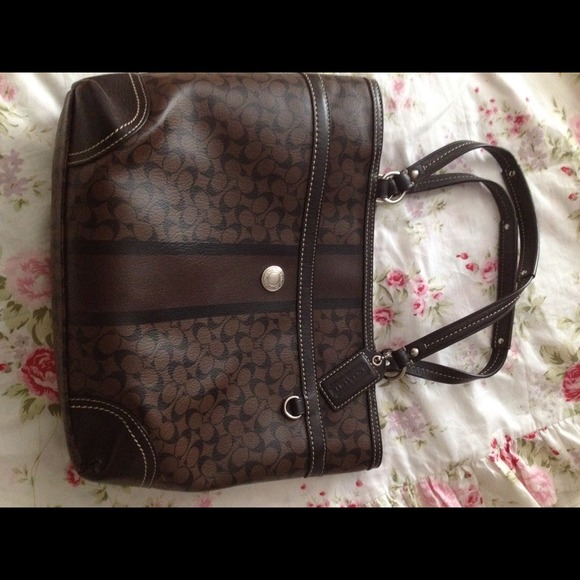 SOLD on ebay Authentic Coach Chelsea Tote