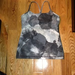 Lululemon power y top size 8