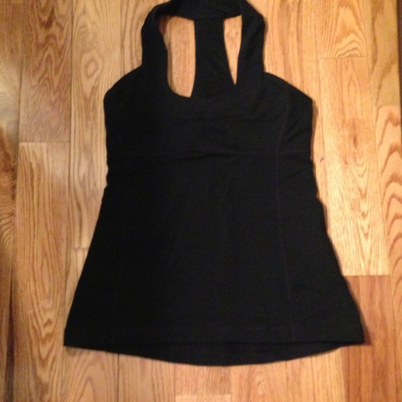 ⭕SOLD❌❌ Lululemon black top