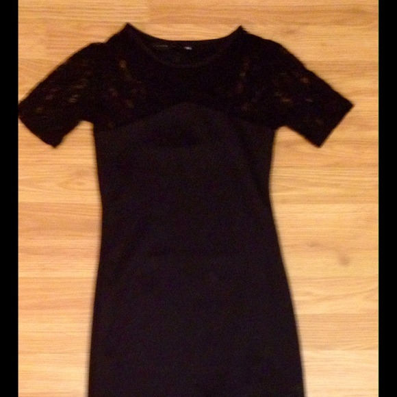 Black mesh top