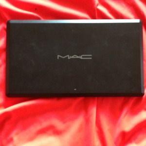 MAC eyeshadow Palette