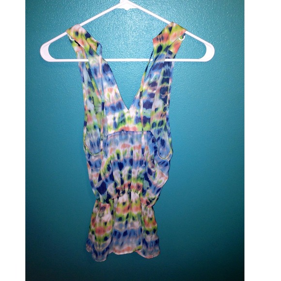CUTE TANK TOP! - Picture 2 of 2