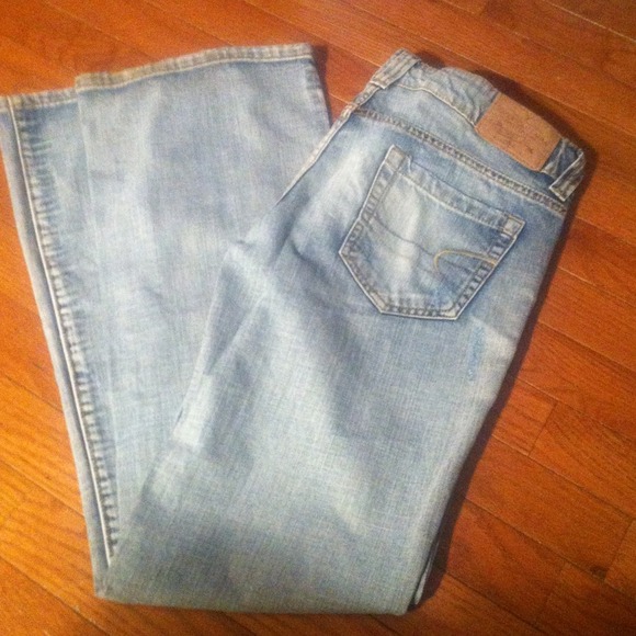American eagle boyfriend stone washed jeans