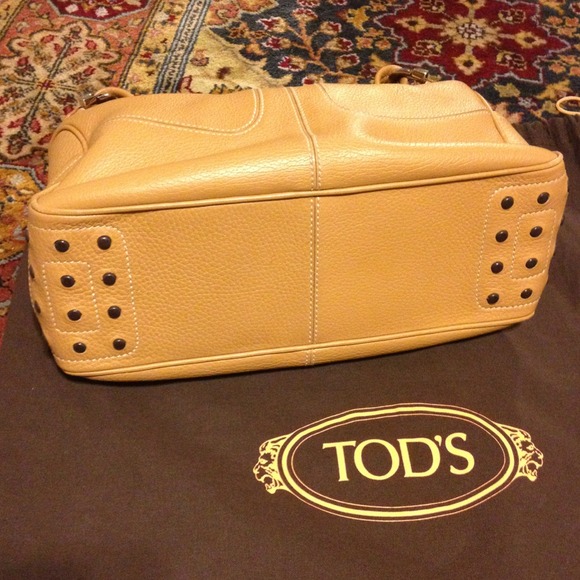 Tod's - Picture 2 of 4