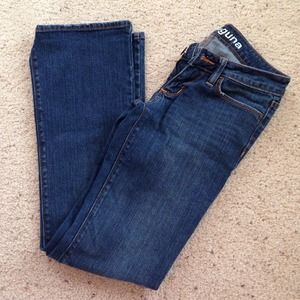 Bullhead low rise boot cut jeans