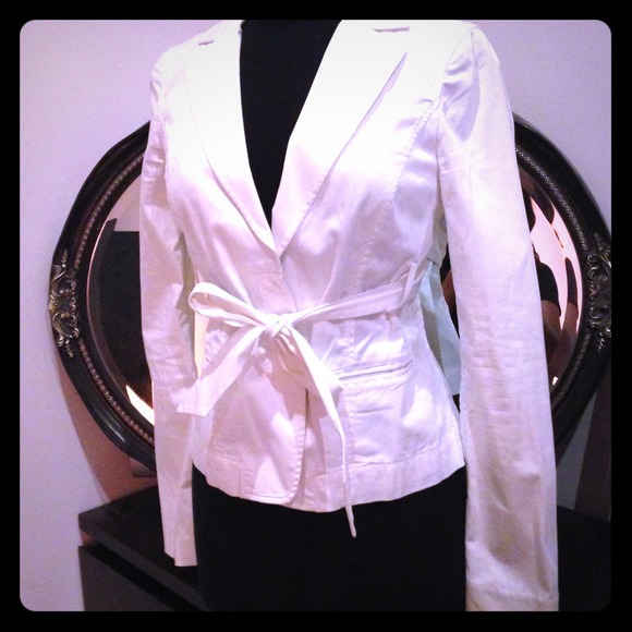 Tailored and chic white A|X blazer