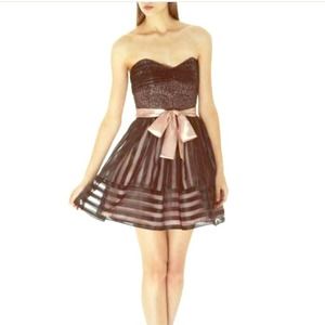 BETSEY JOHNSON TEEN VOGUE DRESS LIKE NEW