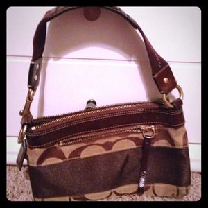 Coach shoulder bag