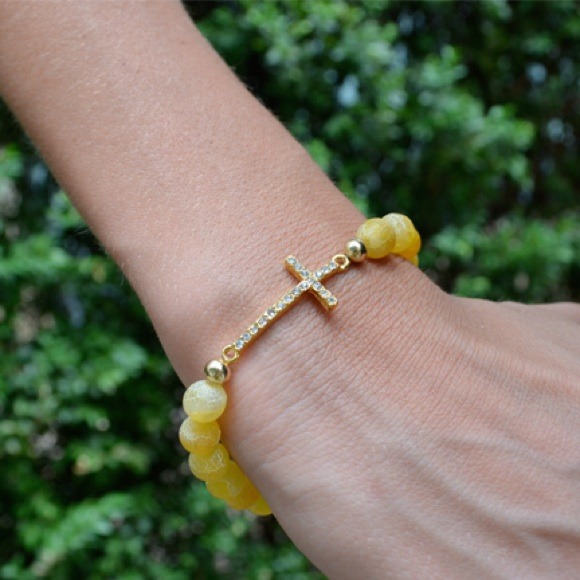 Gold Cross bracelet with yellow beads! Hand made