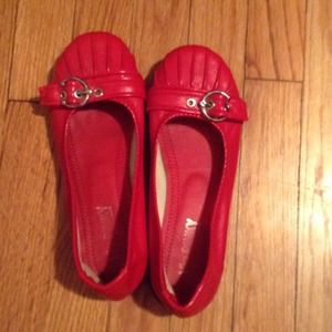 Via Pinky collection Flats