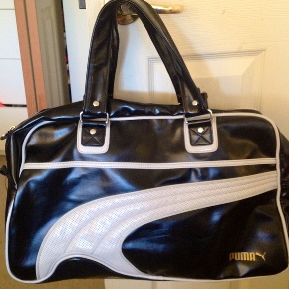 💢SOLD💢 Puma Gym Bag