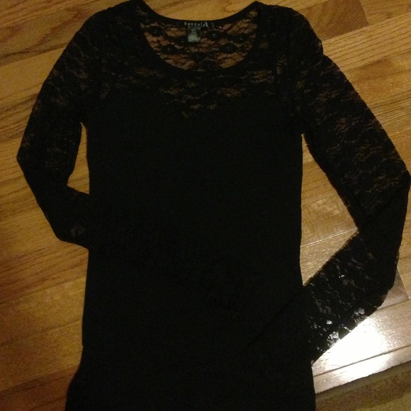 Black lace top