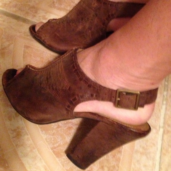 •sold•. 👠👡👠👡👠Additional Pics👠👡👠👡👠 - Picture 3 of 4