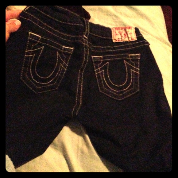 ***TRUE RELIGION SKINNY LEGGED DARK BLUE JEANS** - Picture 1 of 4