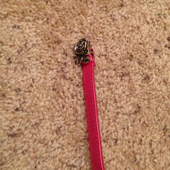 Pink rose belt