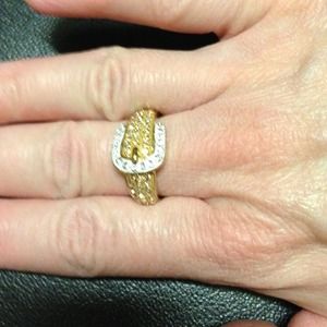 Very bling buckle ring!