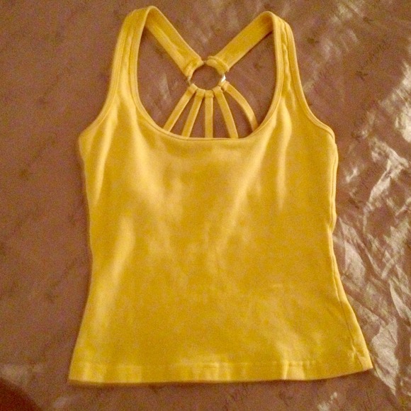 ❌SOLD❌ Yellow Unique Top
