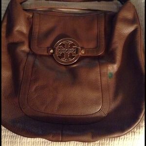 Tory Burch Amanda flat hobo