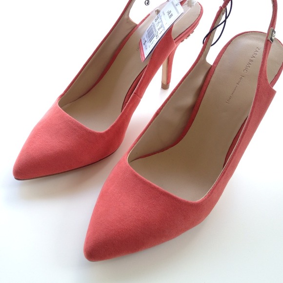 ❌SOLD in Bundle ZARA Coral Studded Heels.