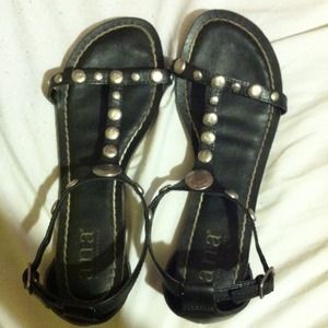 🎀PRICE REDUCED🎀 Gladiator sandals