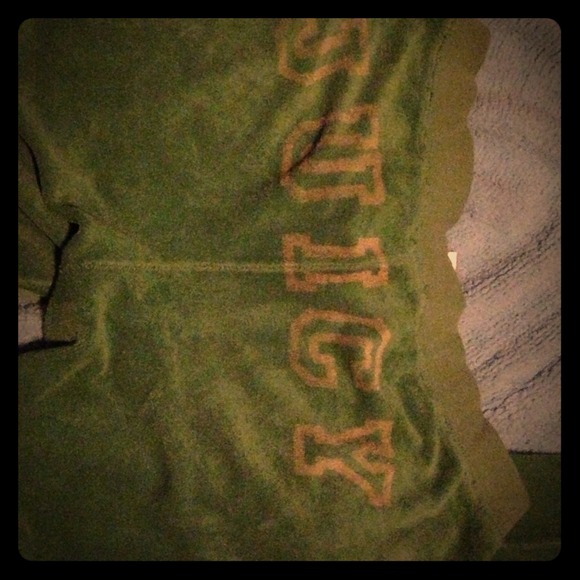 TERRY CLOTH LIGHT GREEN JUICY COUTURE CAPRI!!!!! - Picture 1 of 3