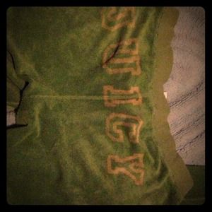 TERRY CLOTH LIGHT GREEN JUICY COUTURE CAPRI!!!!!